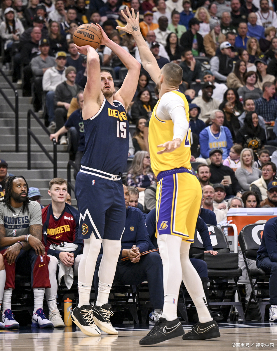 华体会网址冲刺阶段体能课后；切尔西止住颓势备战NBA季后赛；更衣室稳定；资深球员宣示担当的简单介绍