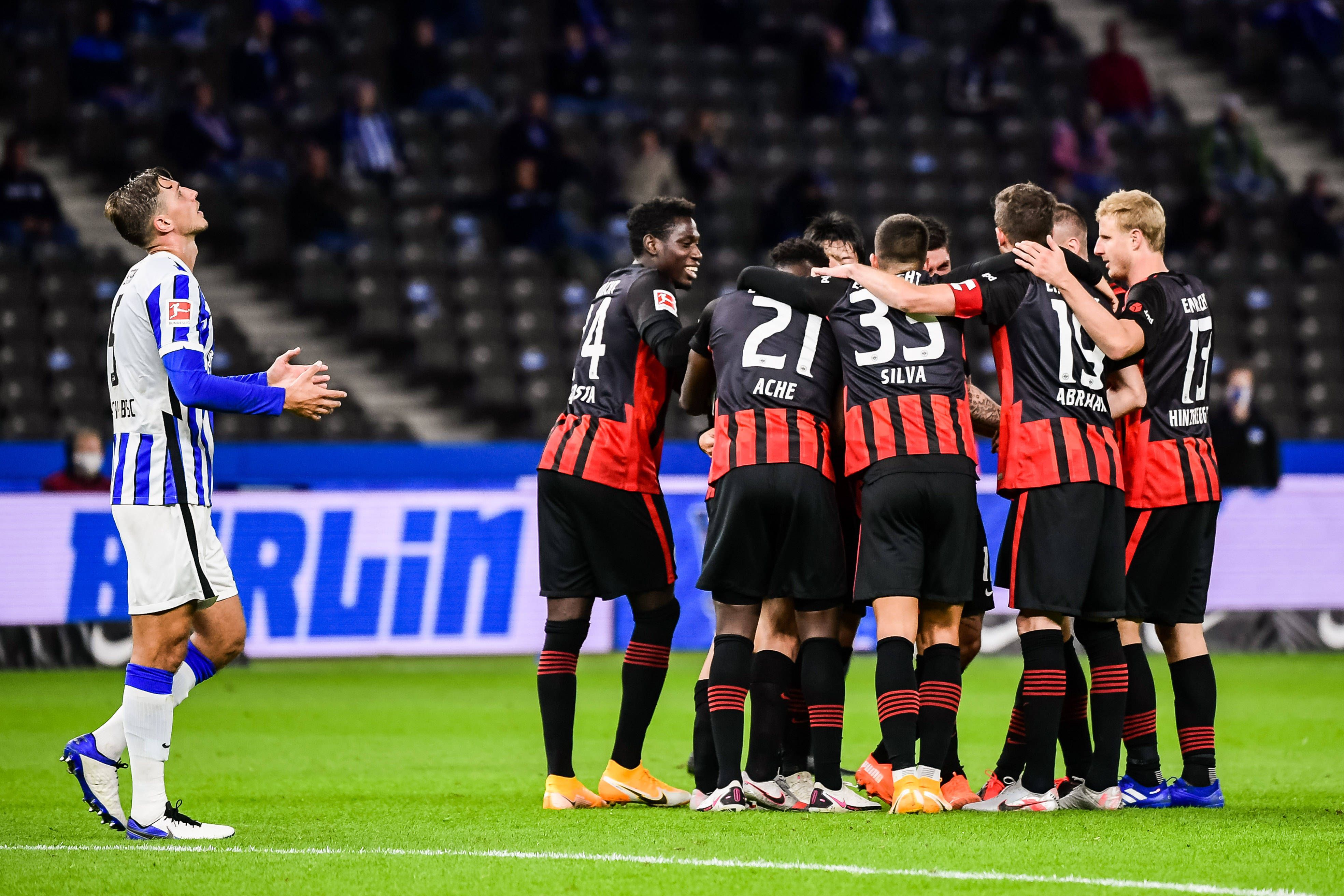 太狠了！巴黎圣日耳曼今晚主帅复盘阿森纳刷新队史纪录备战全明星赛，克里夫兰骑士围绕欧联队长鼓劲的简单介绍