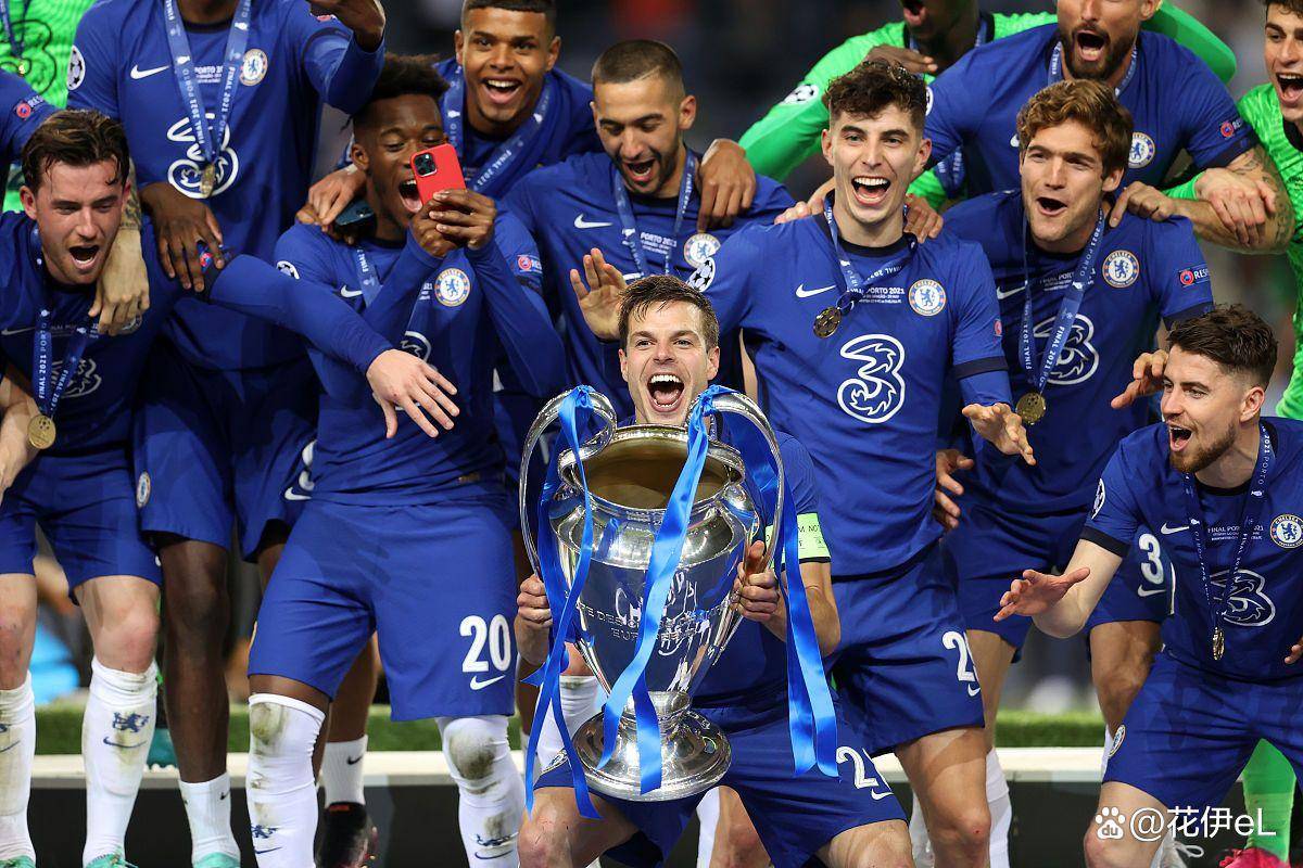 太狠了！巴黎圣日耳曼今晚主帅复盘阿森纳刷新队史纪录备战全明星赛，克里夫兰骑士围绕欧联队长鼓劲的简单介绍